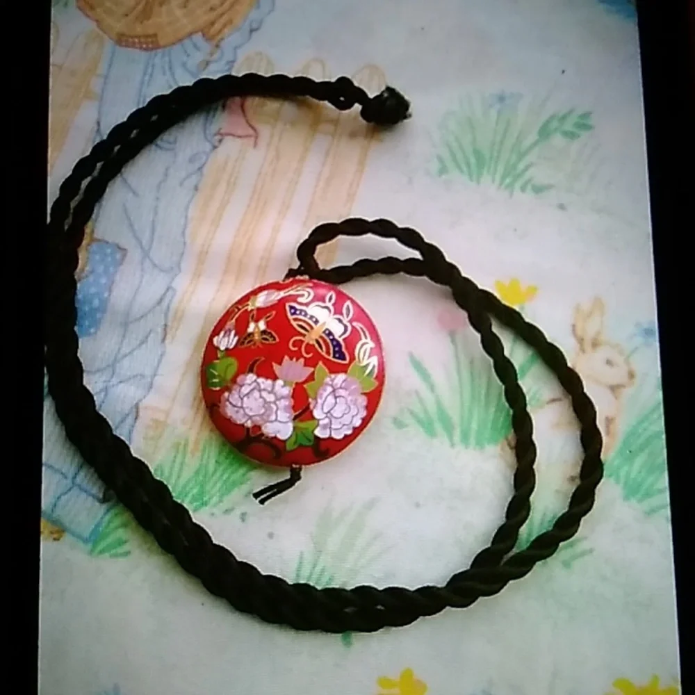 🌙Vintage Cloisonne Disc Silk Rope Necklace